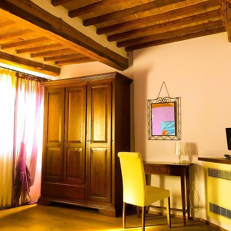 Il Corso Di Montepulciano Bed & Breakfast Exterior foto